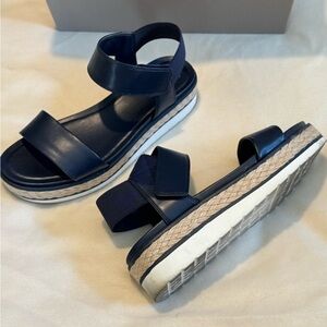 FRANCO SARTO BLUE PLATFORM SANDALS SIZE 9M